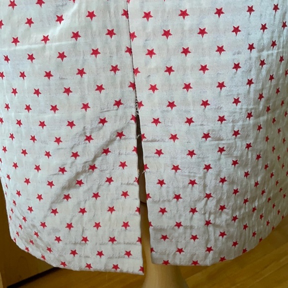 🇨🇦 Christian Chenail Satiny Cream Pencil Skirt With Red Stars, Size 6 - Picture 7 of 16